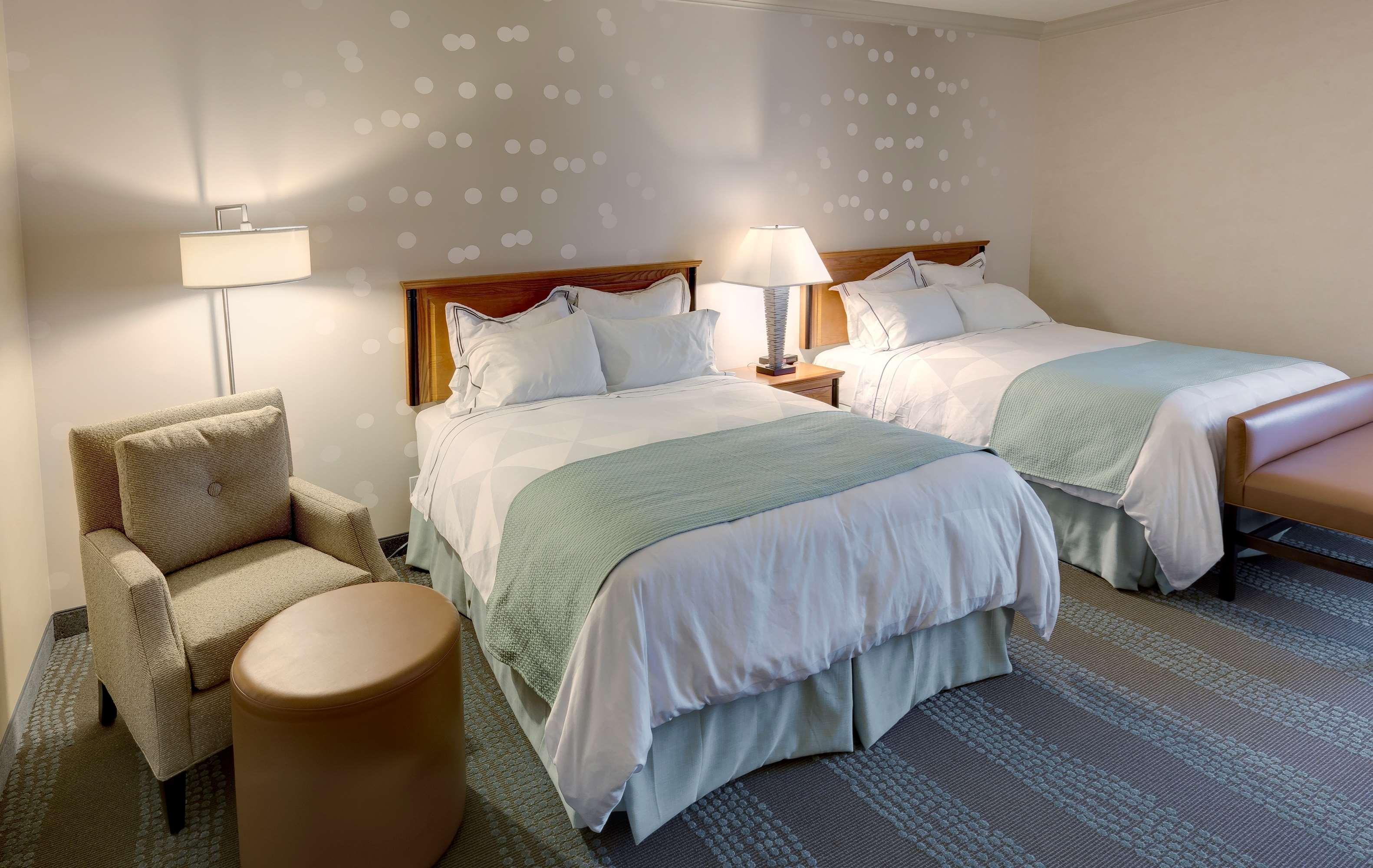 Niagara Fallsview Hotel & Suites Стая снимка