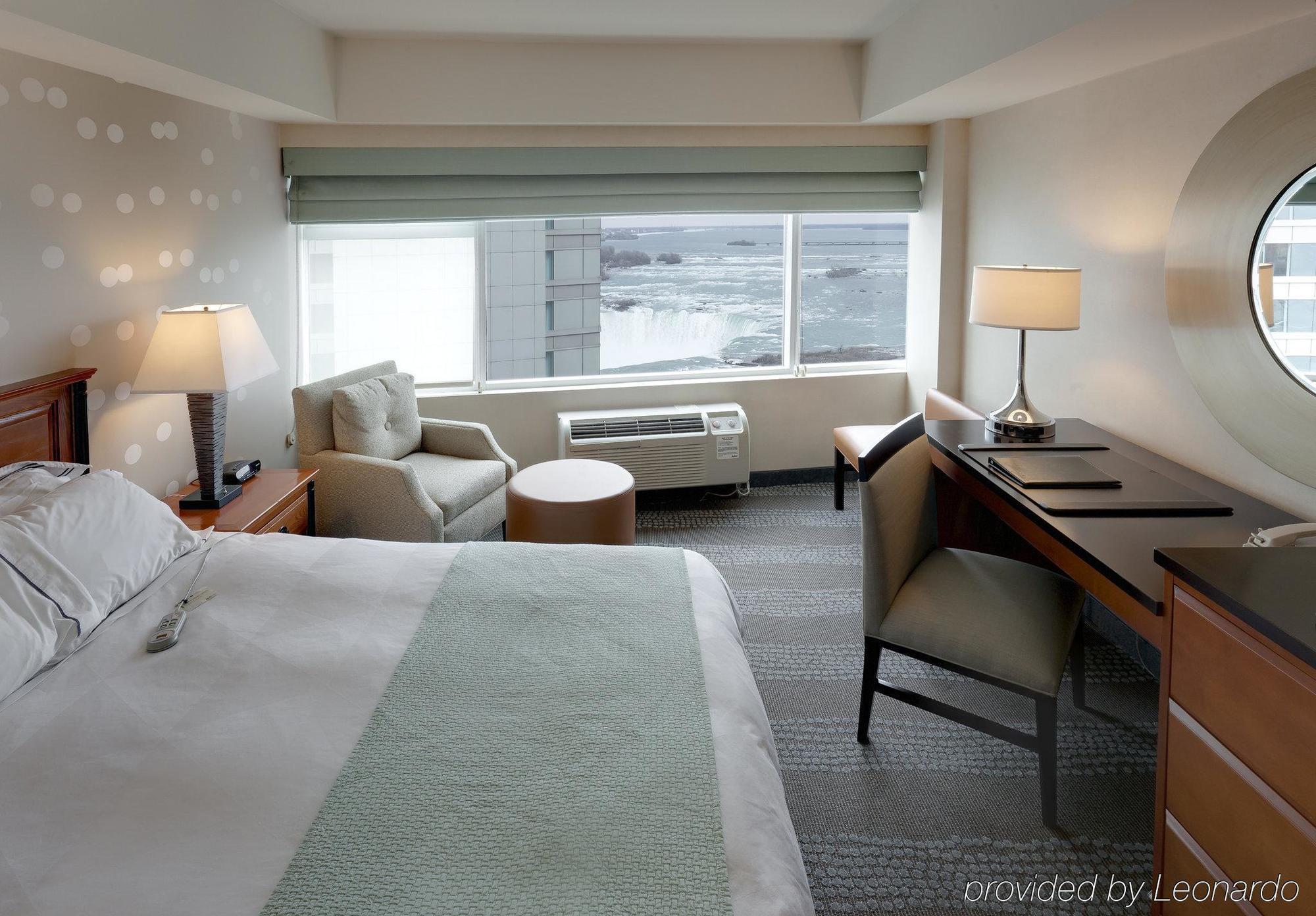 Niagara Fallsview Hotel & Suites Екстериор снимка